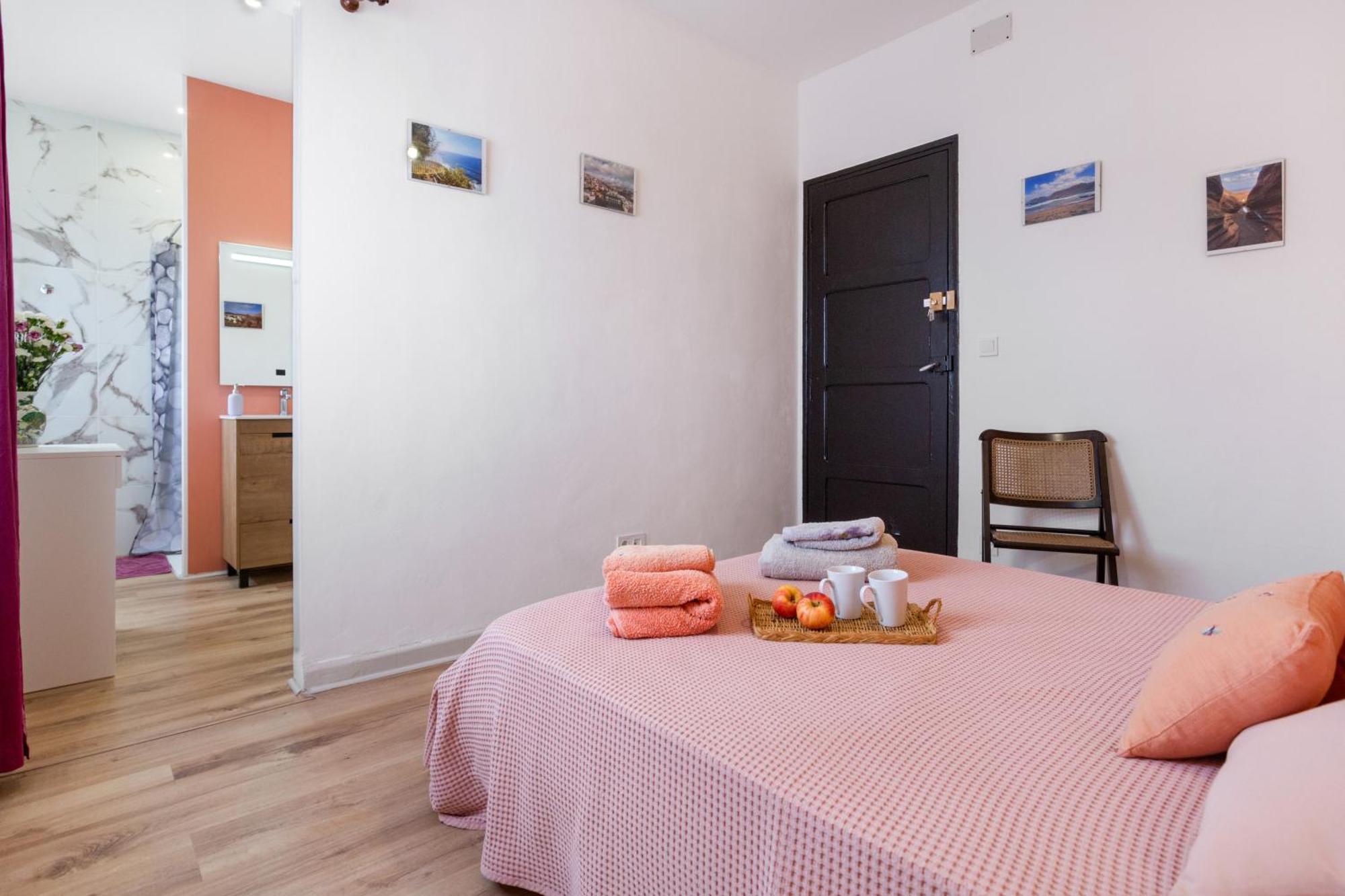 Un Jardin Al Mar Hotell Genovés Exteriör bild