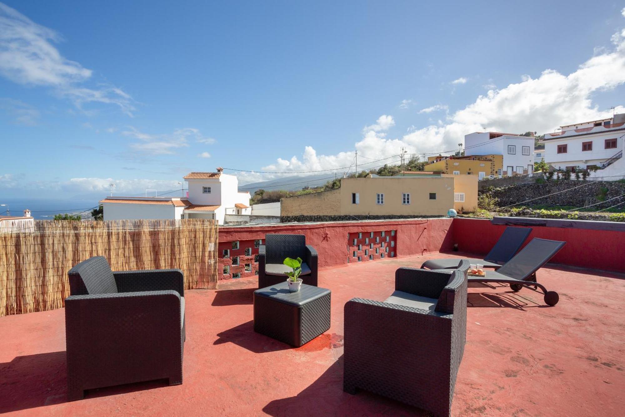 Un Jardin Al Mar Hotell Genovés Exteriör bild