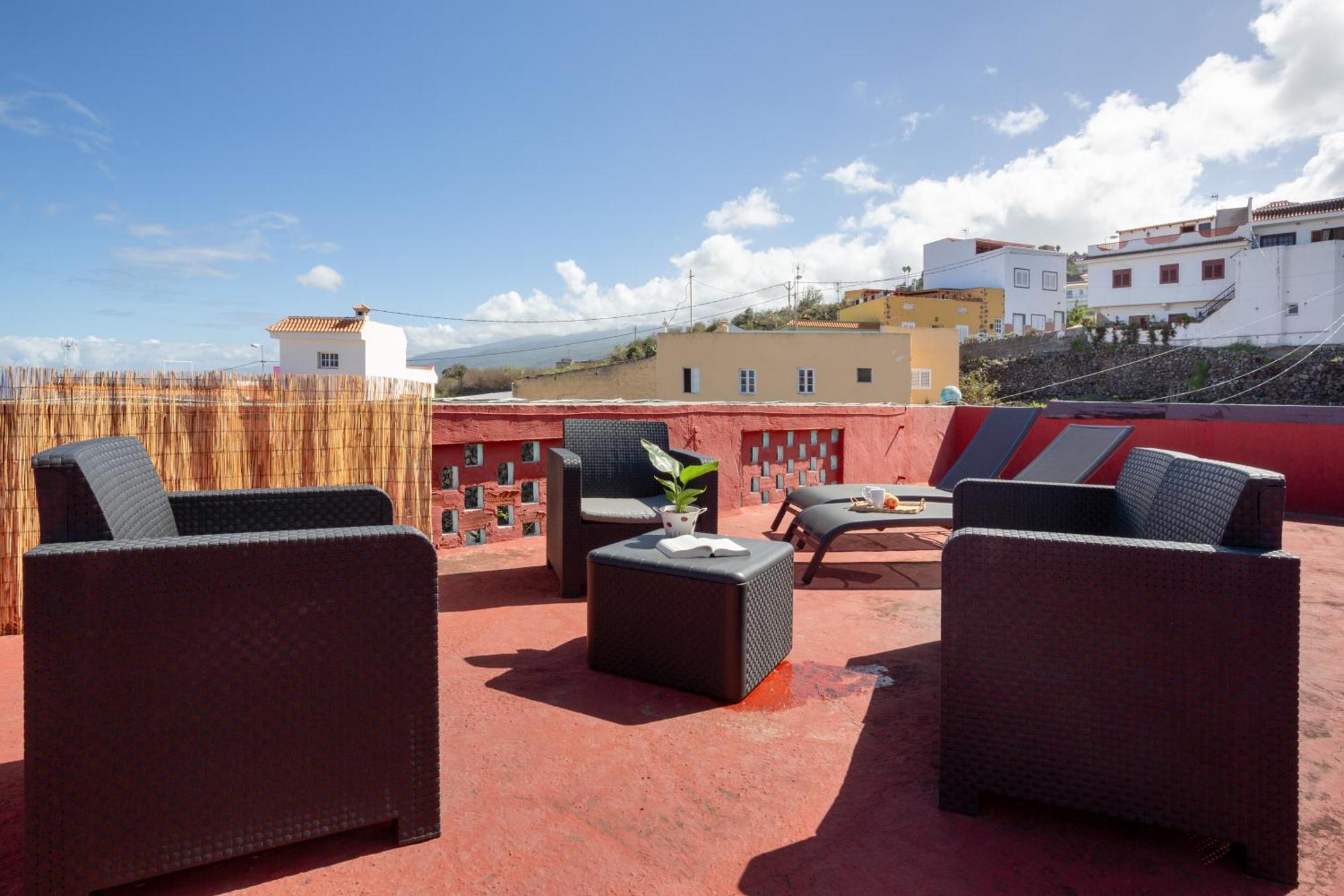 Un Jardin Al Mar Hotell Genovés Exteriör bild