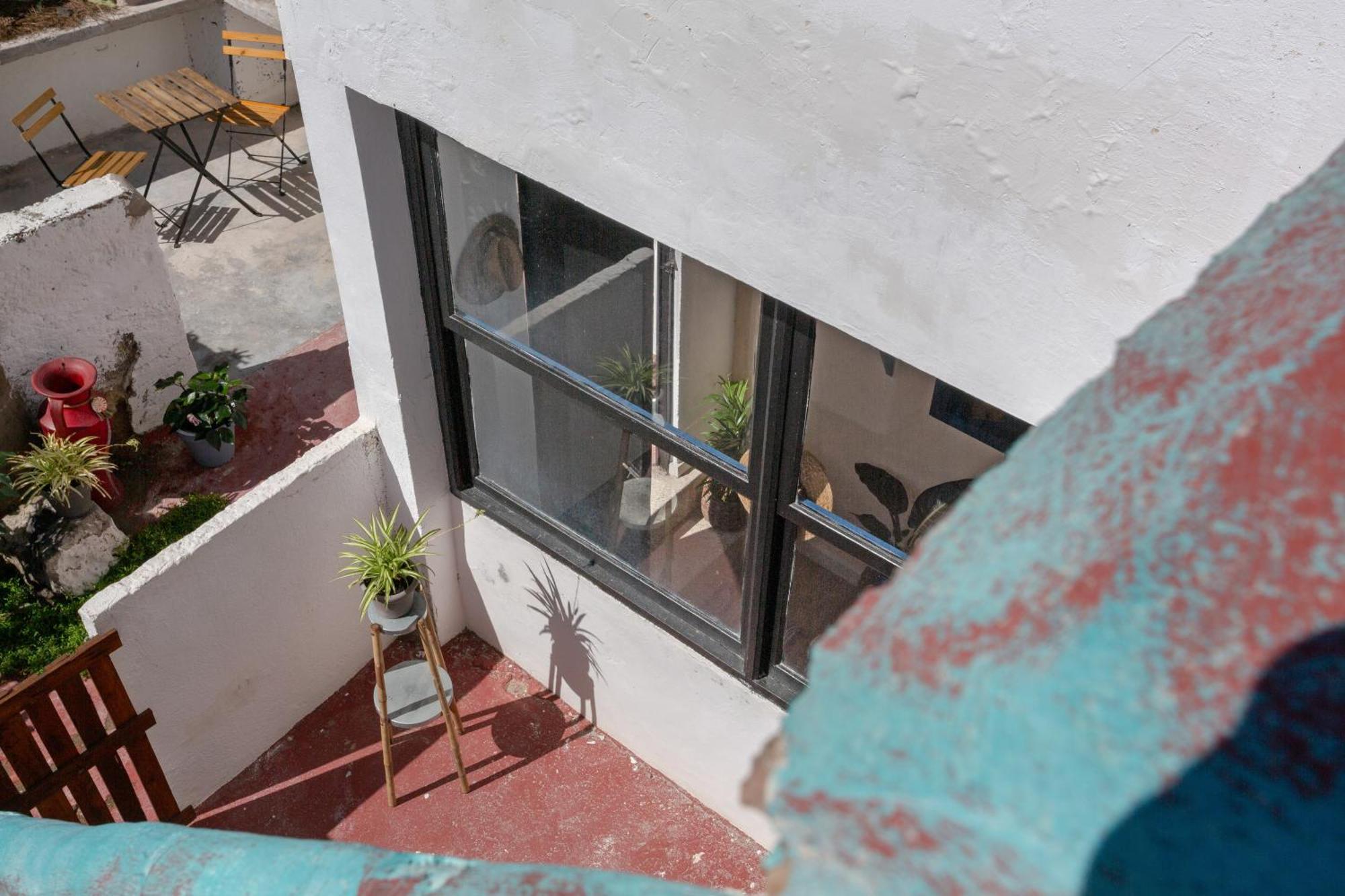 Un Jardin Al Mar Hotell Genovés Exteriör bild